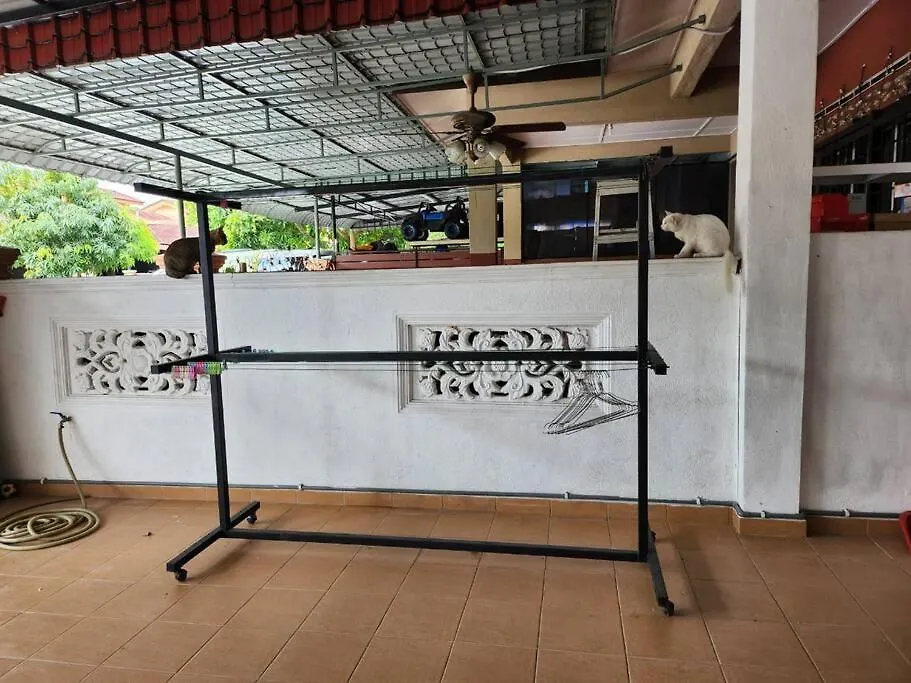 D'Haja 6 Klia Sepang With 3 Ac & Free Wi-Fi Villa Banting
