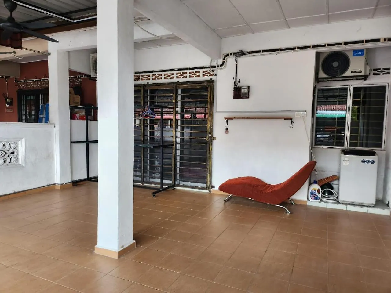 D'Haja 6 Klia Sepang With 3 Ac & Free Wi-Fi Villa Banting  0*, Banting (Selangor)